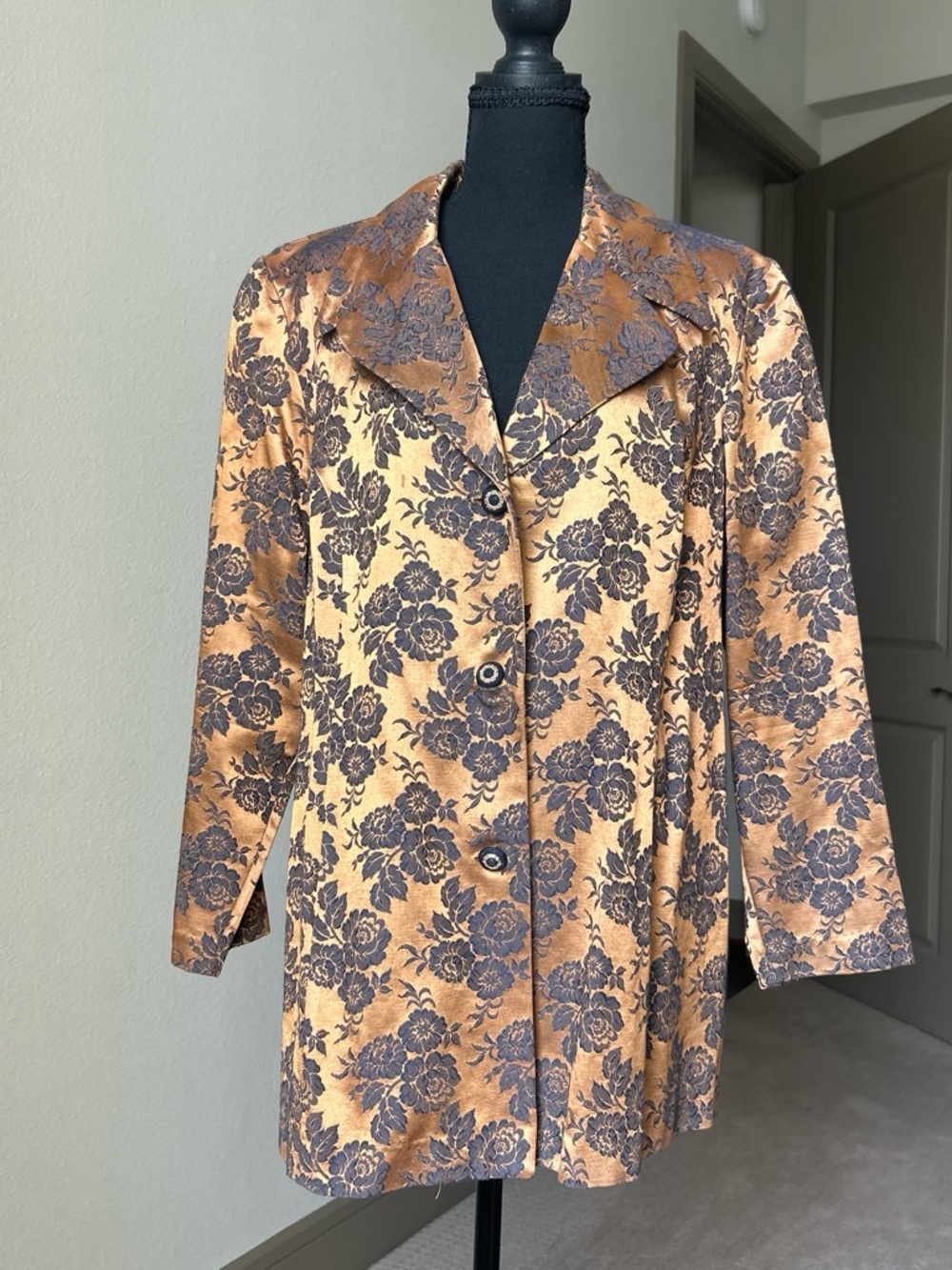 VTG Gold & Navy Tapestry Blazer